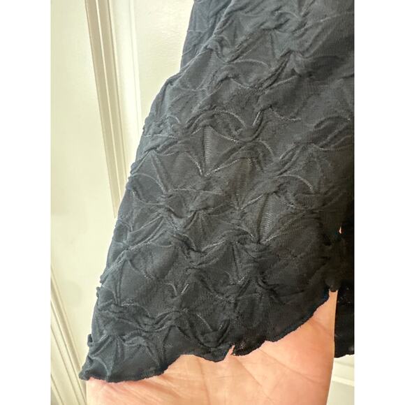 Free People Black Mykonos Textured Tank Top Blouse Size M Sleeveless Boho Chic - Picture 7 of 8